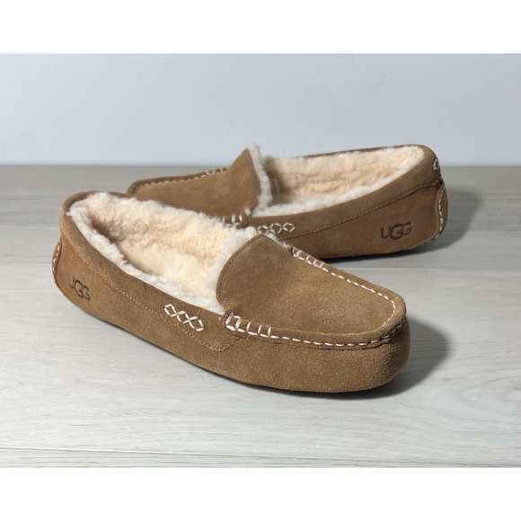 NEW Women’s UGG Ansley Suede slippers Size 10 - Picture 2 of 12